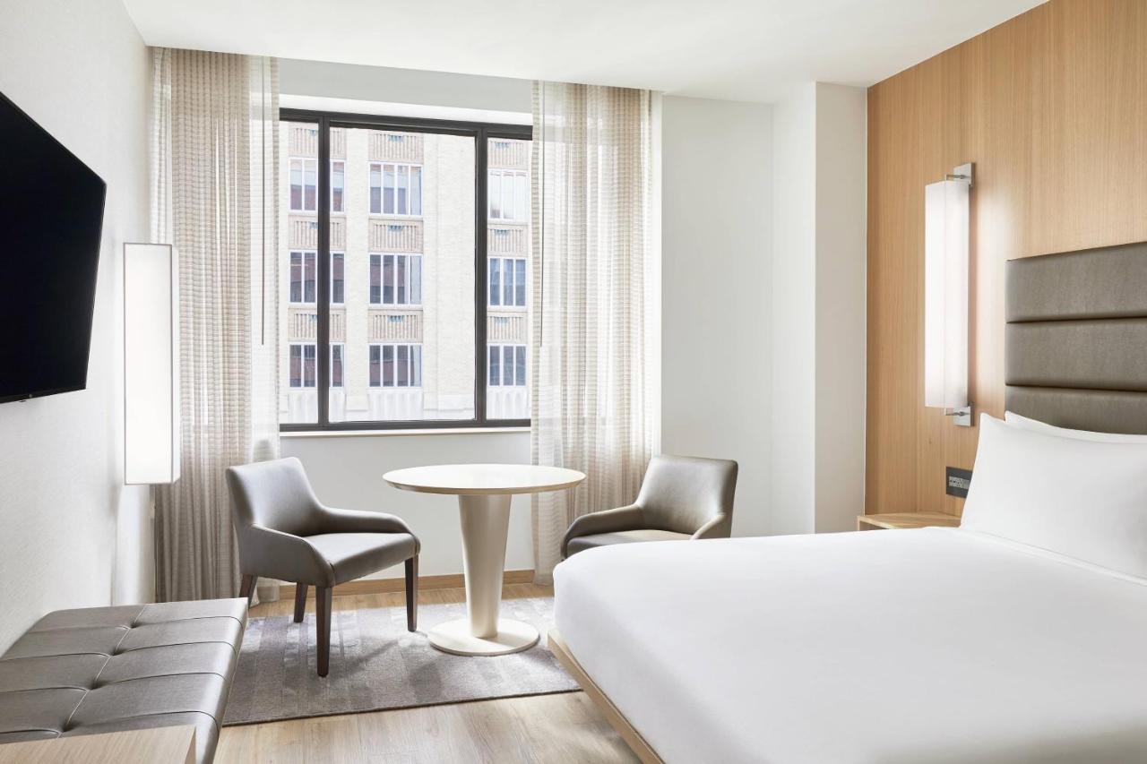 Ac Hotel Houston Downtown Екстериор снимка