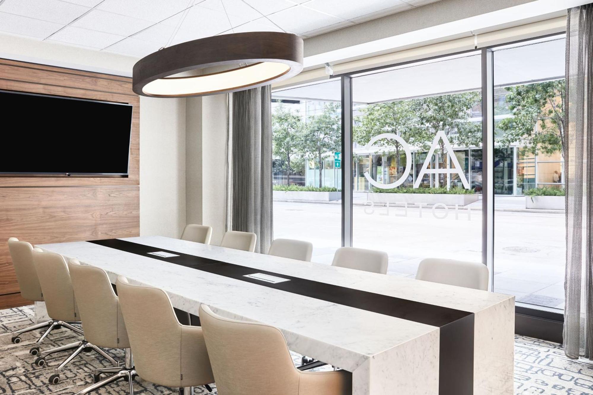 Ac Hotel Houston Downtown Екстериор снимка