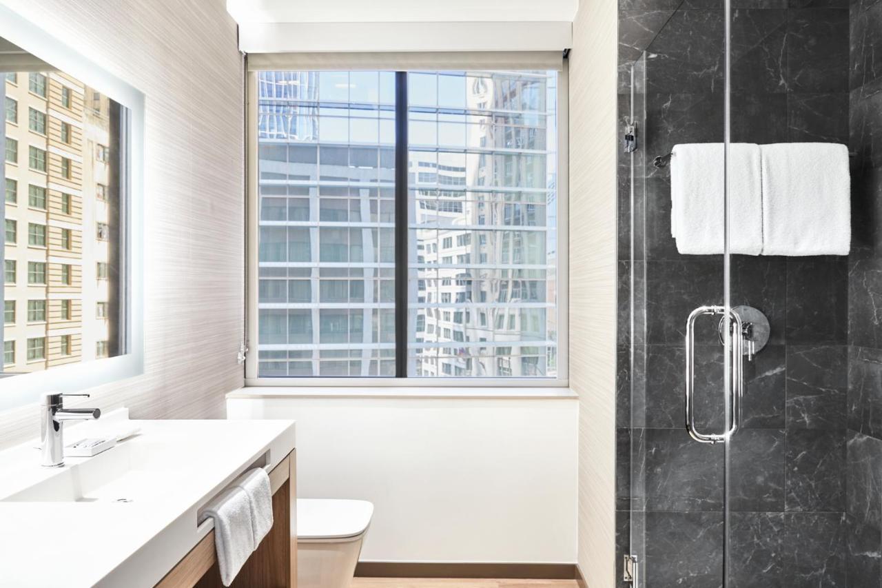 Ac Hotel Houston Downtown Екстериор снимка